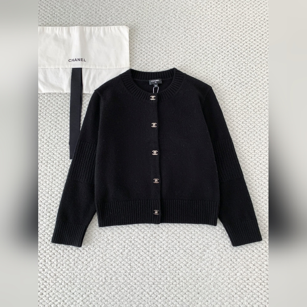 Chanel Knitted Cardigan Sweater